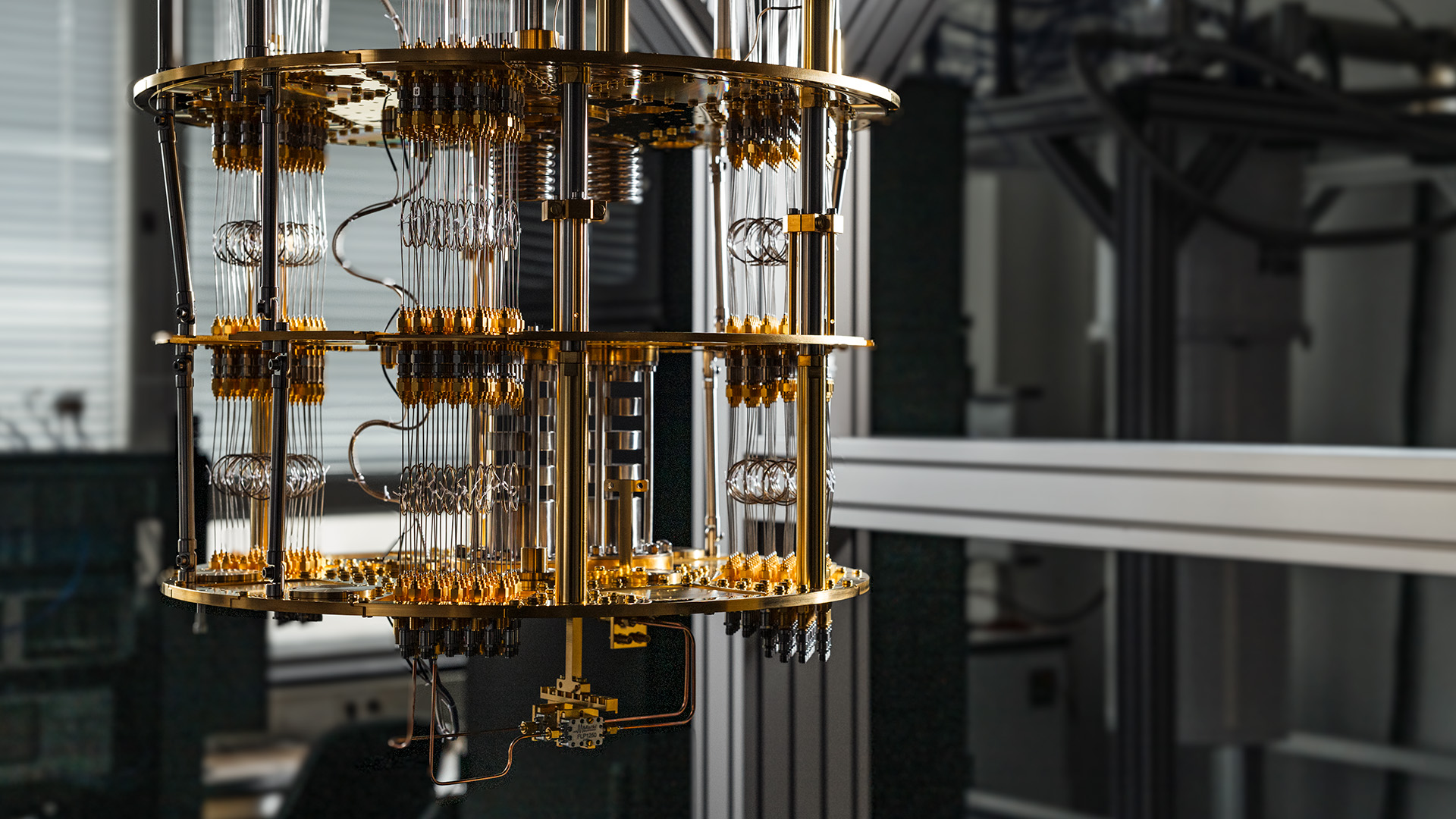 XLDsl at Bluefors Lab in Delft
