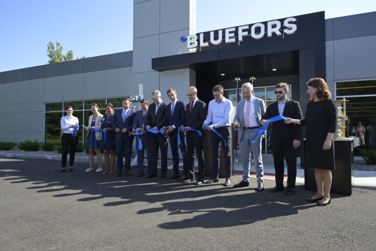 Ribbon-cutting during the opening of Bluefors' expanded Syracuse facilities.
