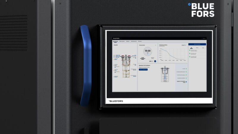 Integrated Display for the optional Industrial PC
